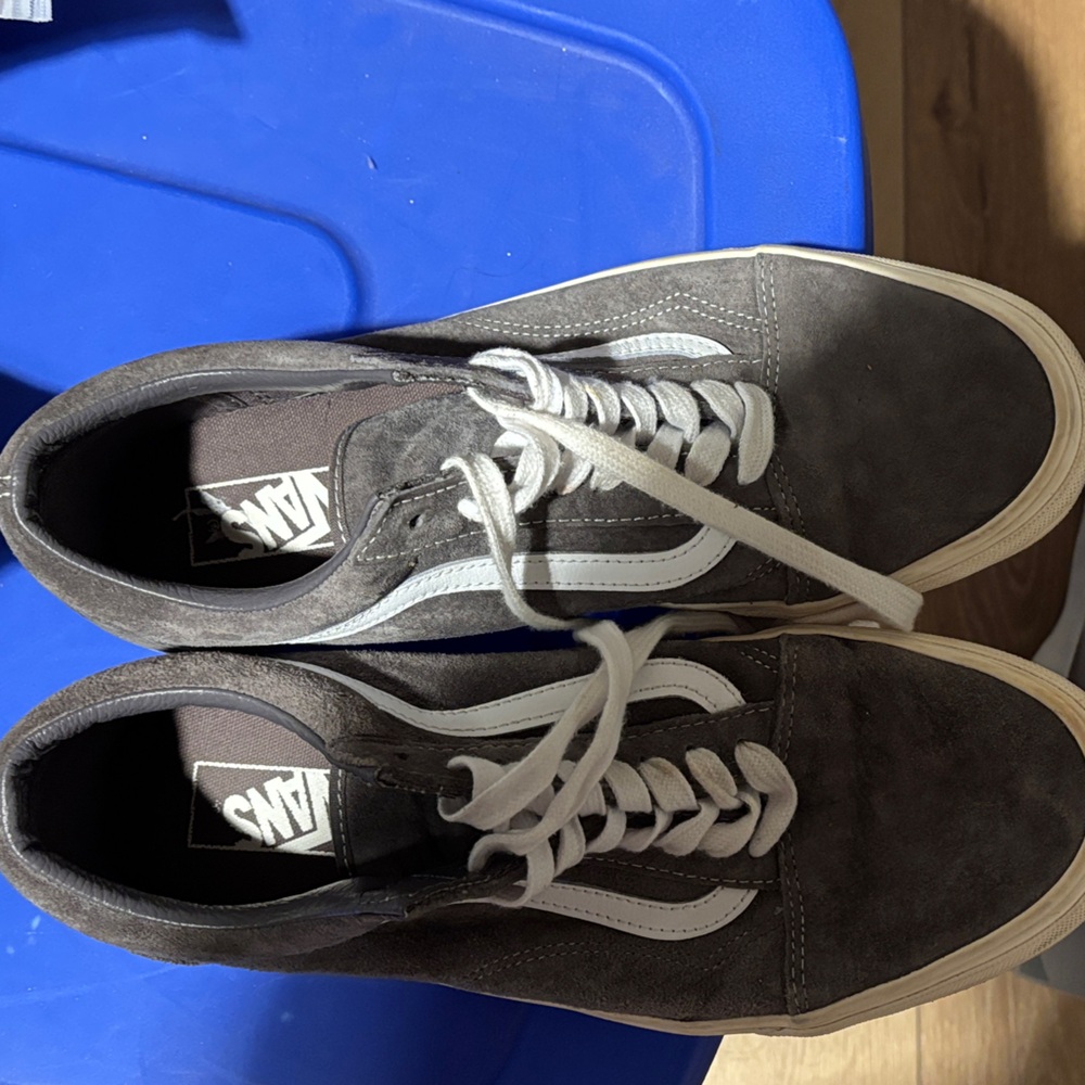 Vans Men's Gray and White Sneakers